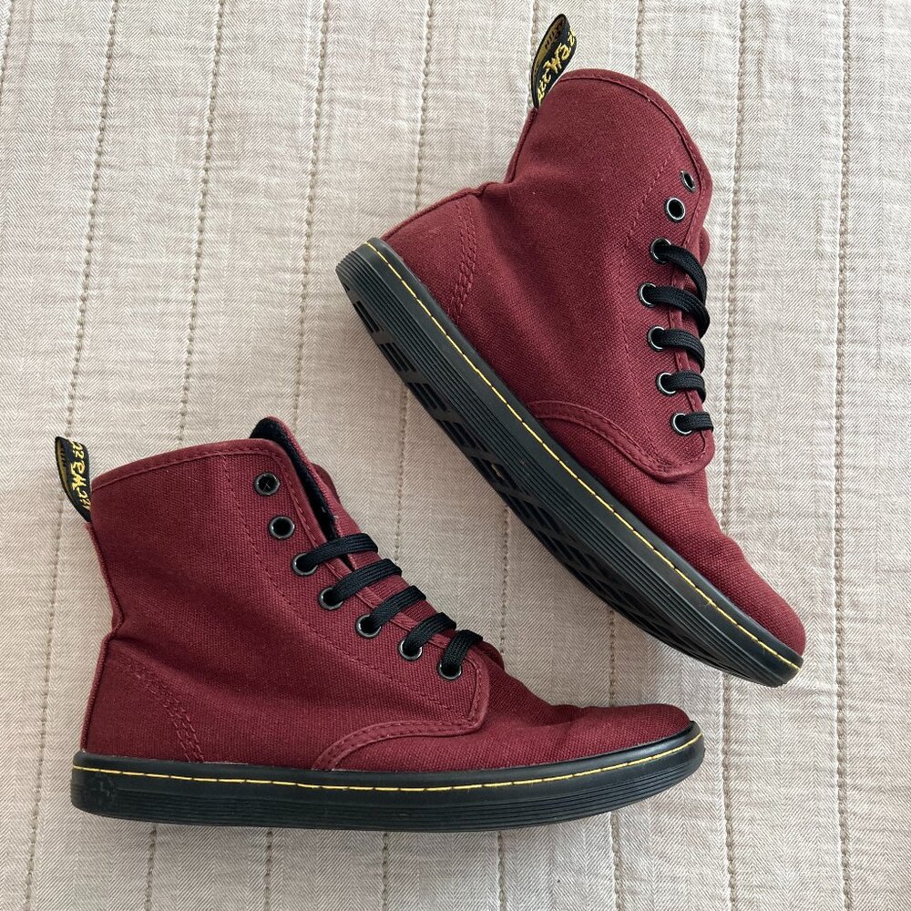 Dr. Martens Shoreditch Boots